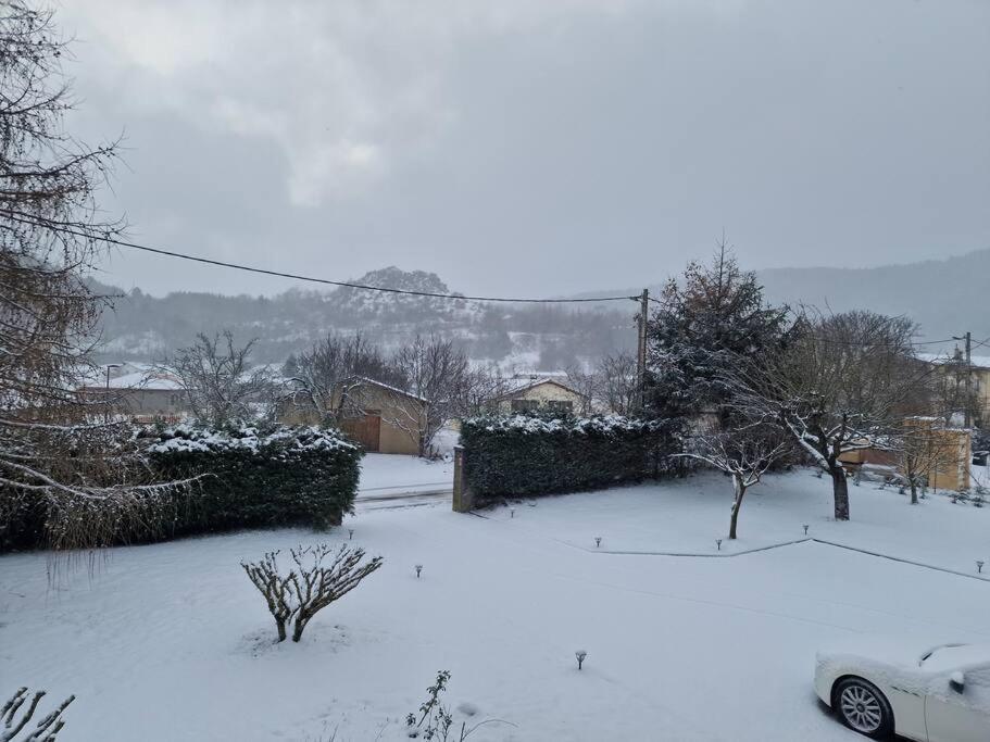 Gite L'Enclos O Rendez-Vous Roquefeuil-Pays De Sault- Avec Jardin Екстер'єр фото